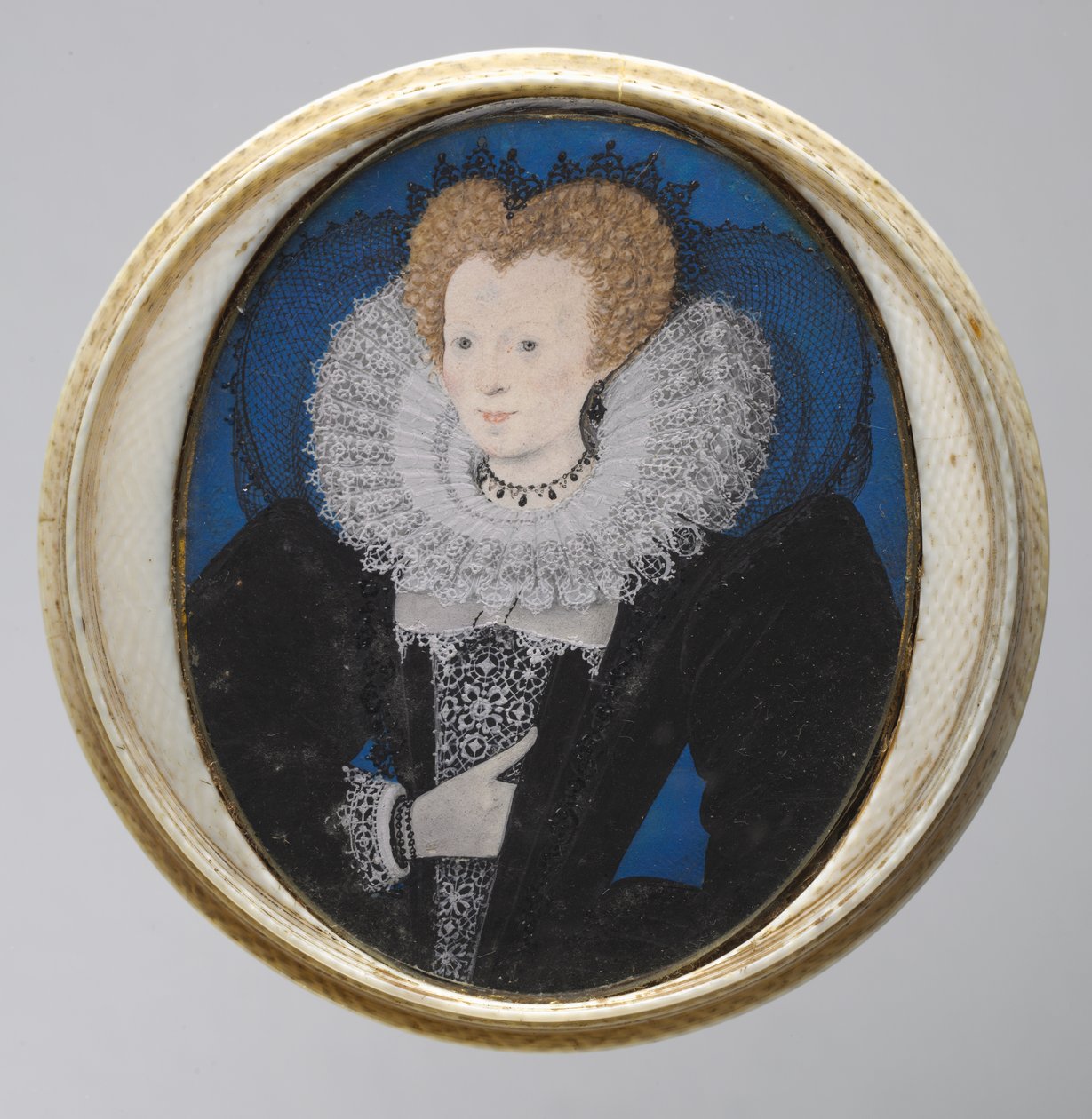 Ritratto di una donna, c.1590 da Nicholas Hilliard