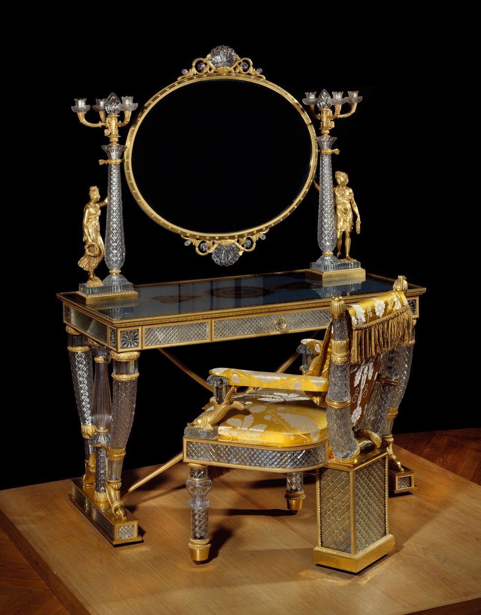 Tavolo e sedia da toilette della Duchessa di Berry (Marie Caroline Ferdinande Louise de Bourbon, Principessa delle Due Sicilie) da Nicolas Henri Jacob