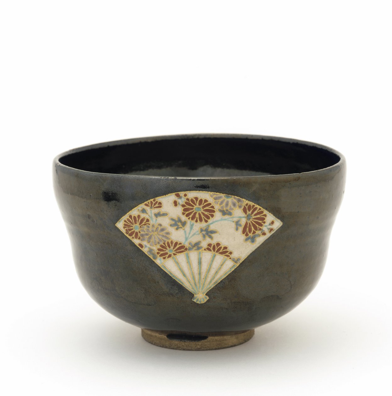 Ciotola da tè con disegno di ventagli, Kyoto, Kyoto-fu, periodo Edo, metà XVII secolo da Nonomura Ninsei