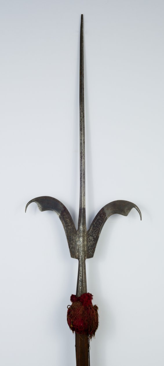 Lancia Friulana (acciaio, legno e tessuto con tracce di doratura) da Northern Italian School
