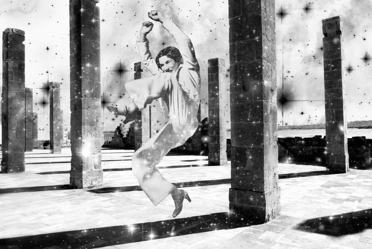 Ballo nello spazio siciliano, 2024 (digital mixed media) da Olivia Gozzano