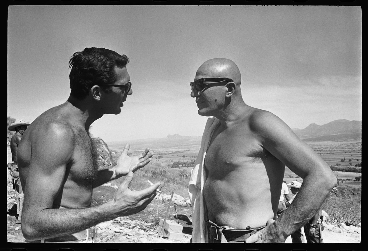 Sydney Pollack e Telly Savalas sul set di 