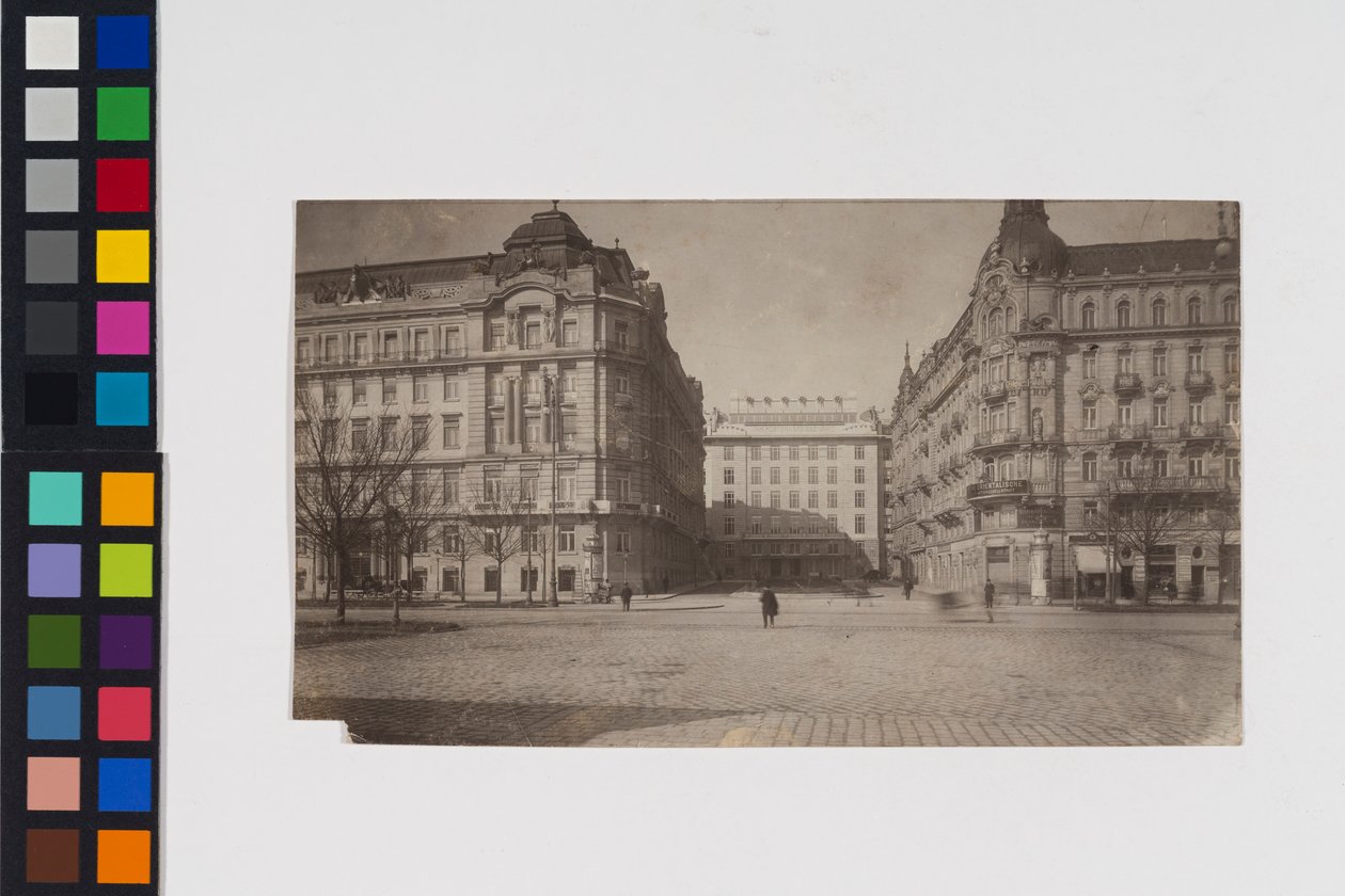 1º distretto, Georg-Coch-Platz 2 - Ufficio della Cassa di risparmio postale - Veduta dallo Stubenring da Otto Wagner