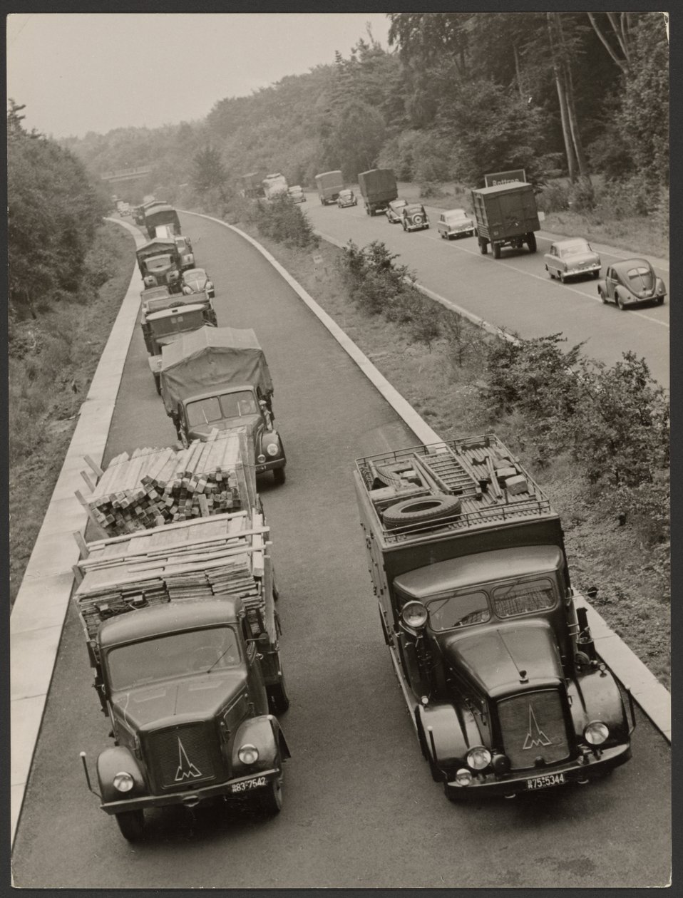 Autostrada nella zona della Ruhr da Paul Wolff