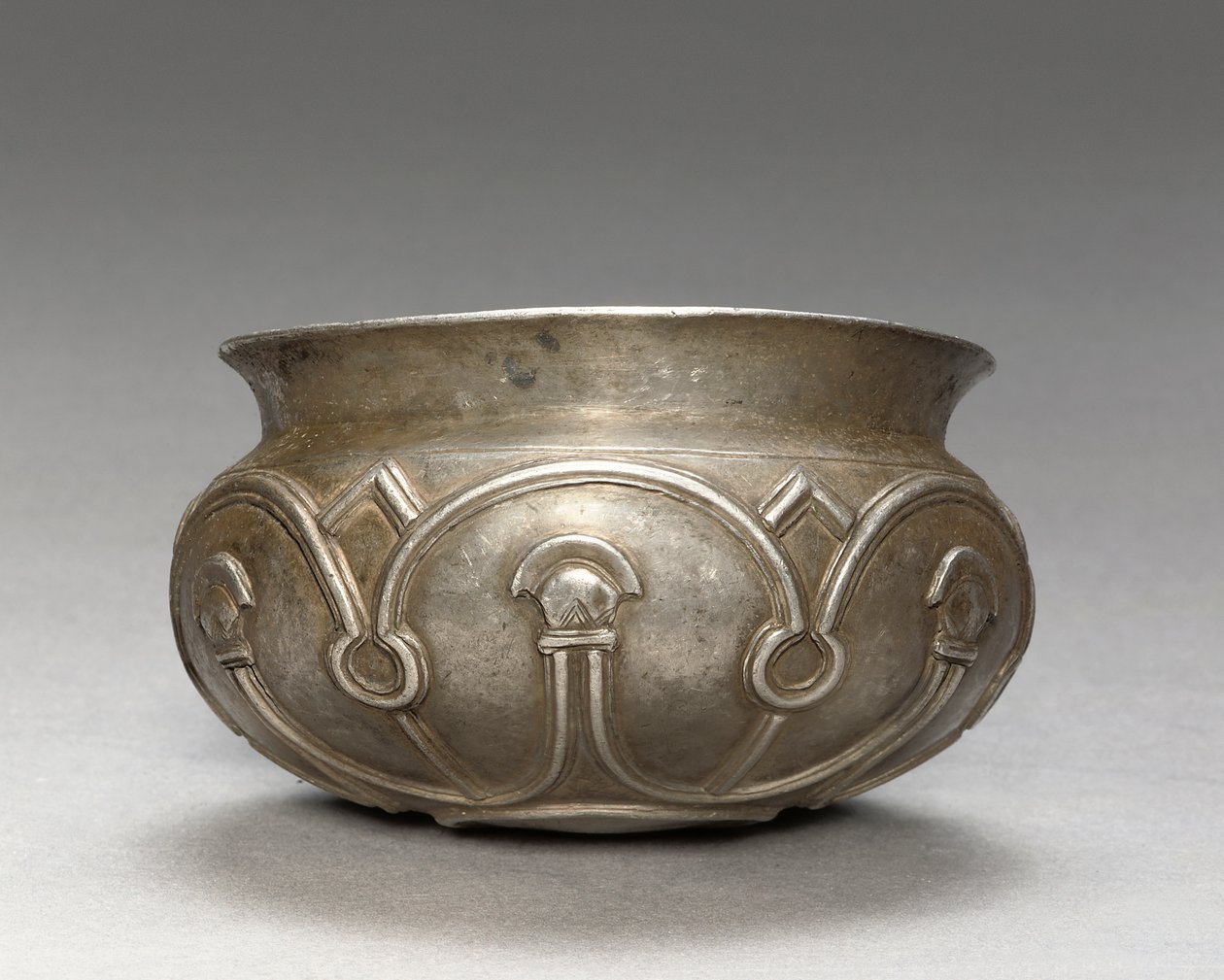 Ciotola pre-achemenide, c. VI secolo a.C. da Persian School