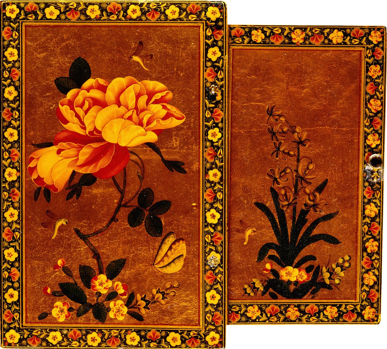Il fronte e il retro di una custodia per specchio dipinta con un giacinto e una rosa rispettivamente, XVII secolo da Persian School