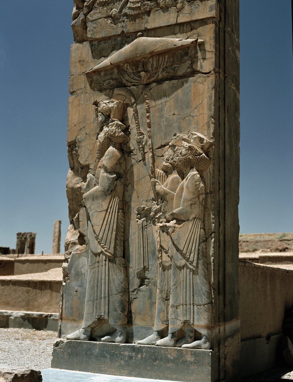 Veduta del tripylon del palazzo di Dario, VI secolo a.C. da Persian School