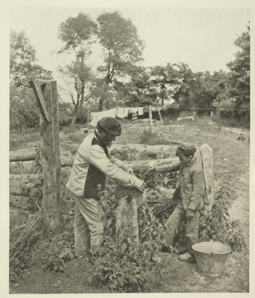Alla mola - Un cortile di fattoria nel Suffolk da Peter Henry Emerson