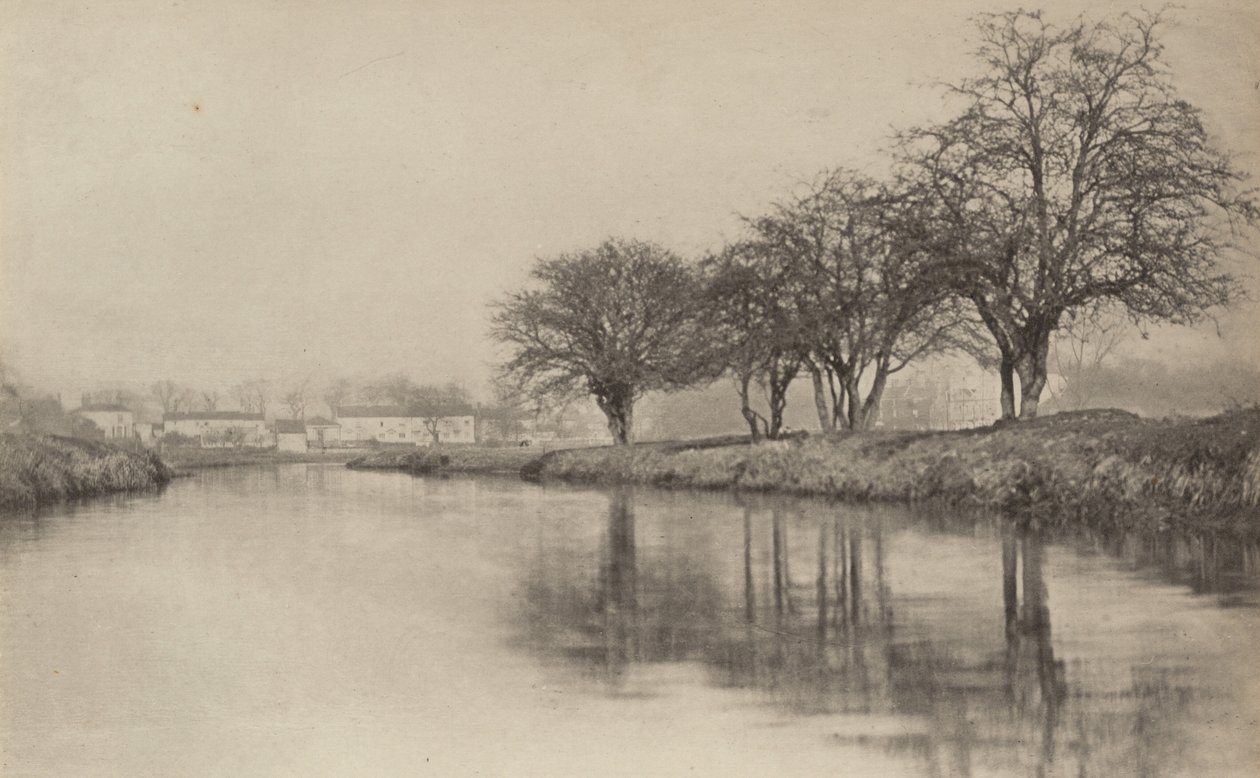 Il villaggio sul fiume, 1890-1891, stampato nel 1893 (foto) da Peter Henry Emerson