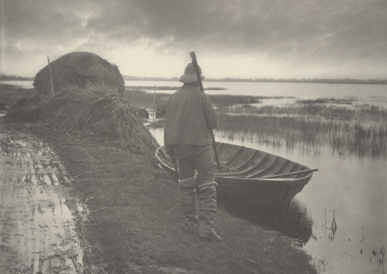 Paludano che va a tagliare erba palustre da Peter Henry Emerson and T.F. Goodall