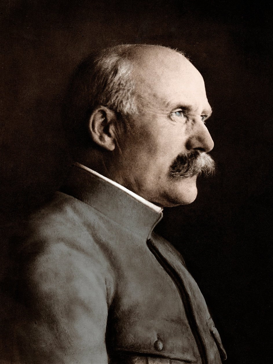 Ritratto del maresciallo Philippe Petain, 1916-1917 circa (foto) da Photographer French
