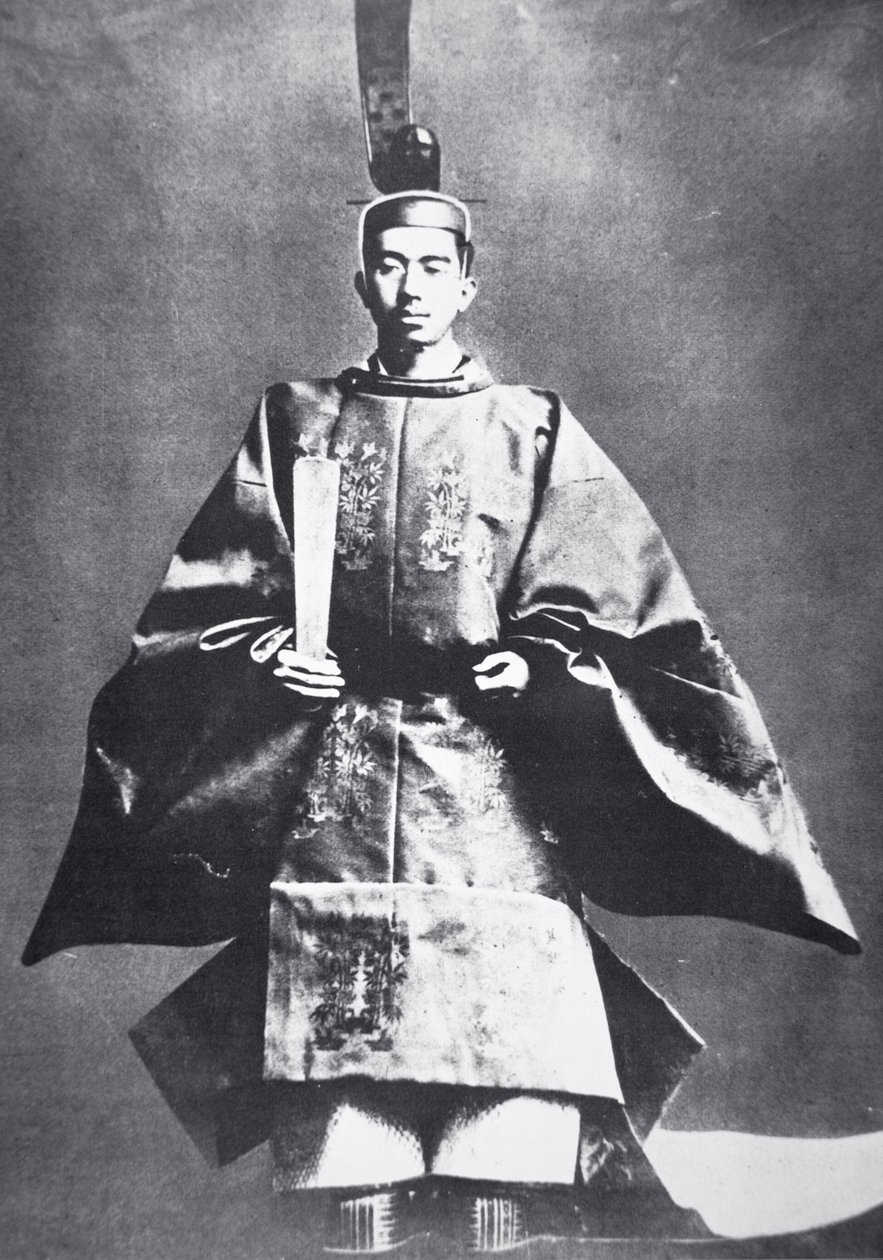 Hirohito, Imperatore del Giappone alla sua incoronazione da Photographer Japanese