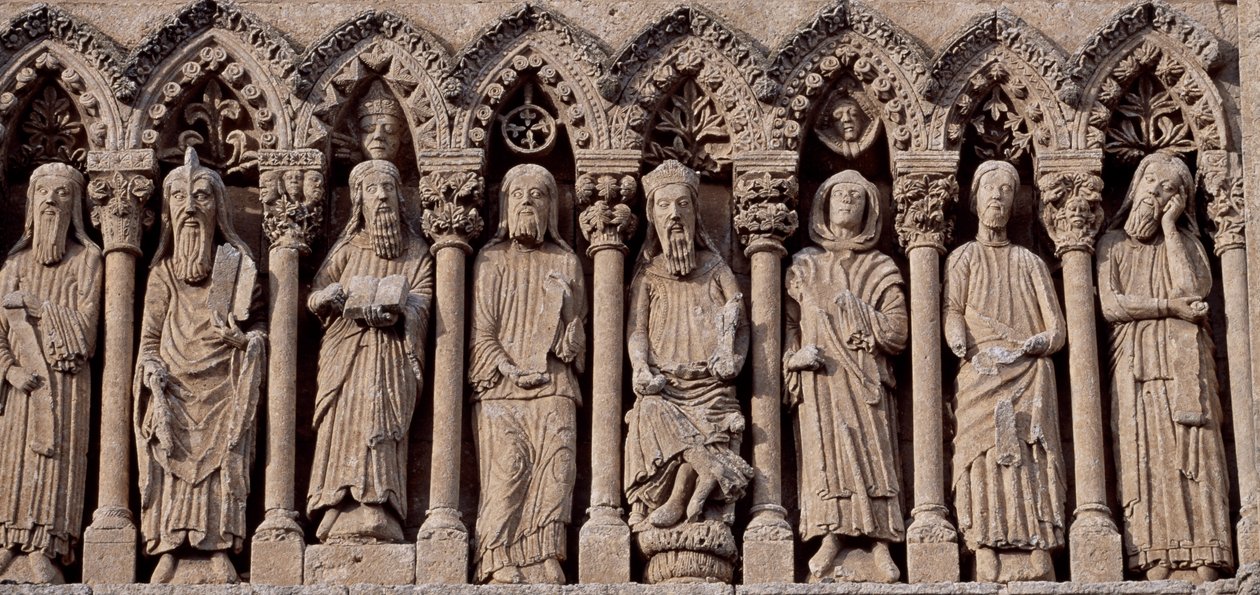Spagna, Castiglia e León, Cattedrale di Santa Maria, fregio con personaggi dell