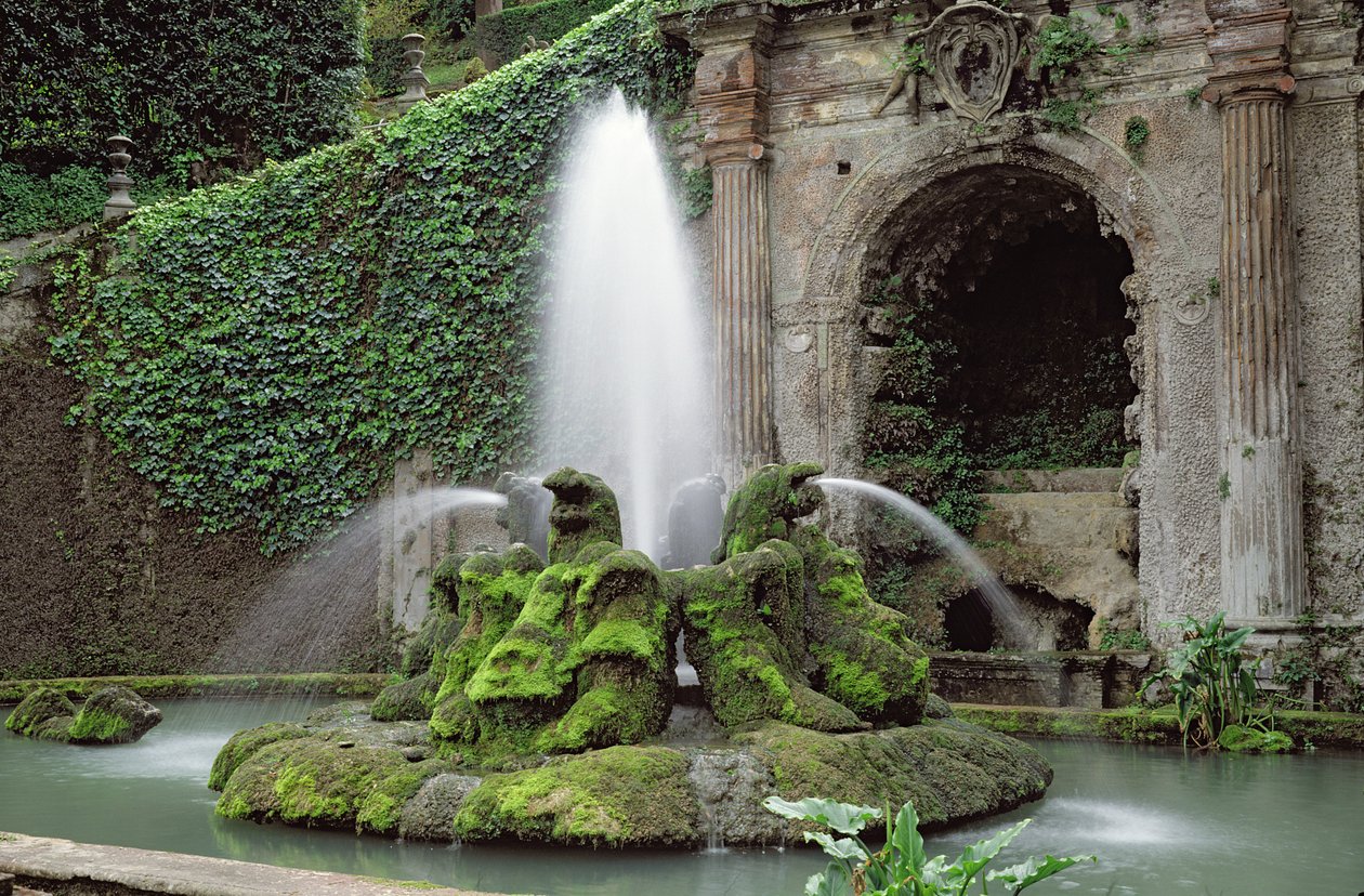 Fontana del Drago, progettata da Pirro Ligorio da Piero Ligorio
