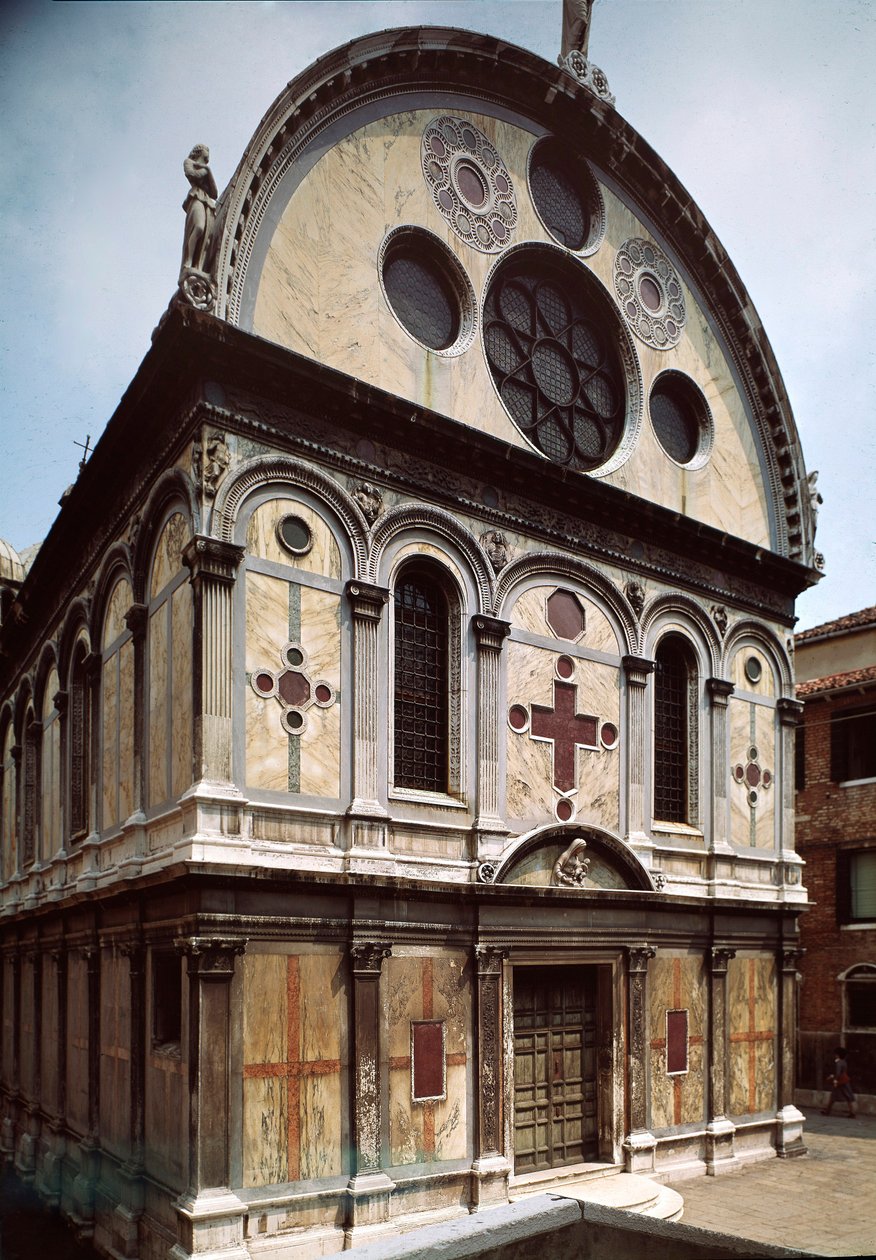 Facciata della Chiesa di Santa Maria dei Miracoli realizzata da Pietro Lombardo (1435-1515) 1481-1489 Venezia, Italia da Pietro Lombardo