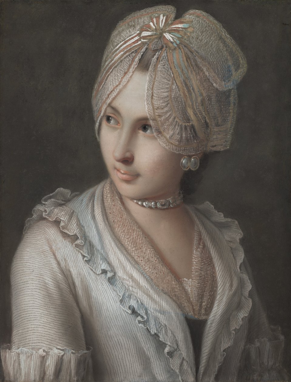 Una giovane elegante con un cappello di pizzo da Pietro Antonio Rotari