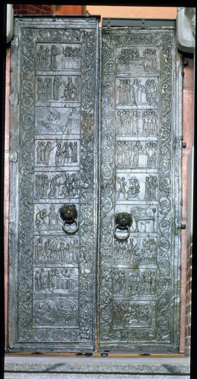Porte raffiguranti scene della vita di Sant