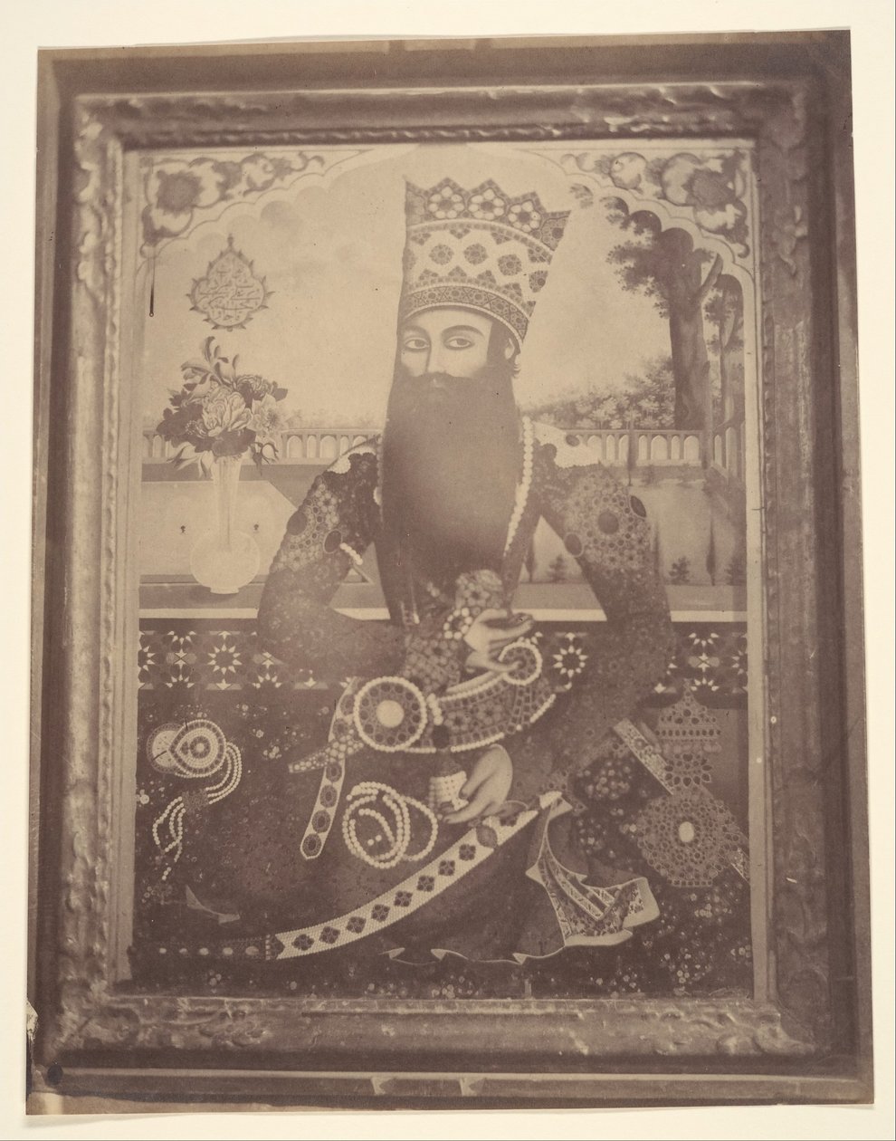 [Fath-Ali Shah, dipinto che una volta apparteneva a Hmah [] Saula, zio del re], 1840-60 da Possibly by Luigi Pesce.
