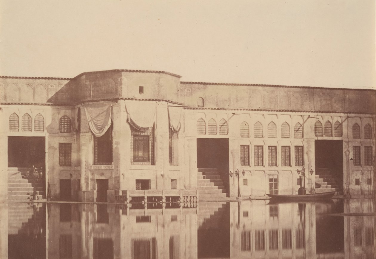 [Residenza estiva Qasr dello Shah, Emarat-e xoruji, Teheran, Iran], 1840s-60s da Possibly by Luigi Pesce.