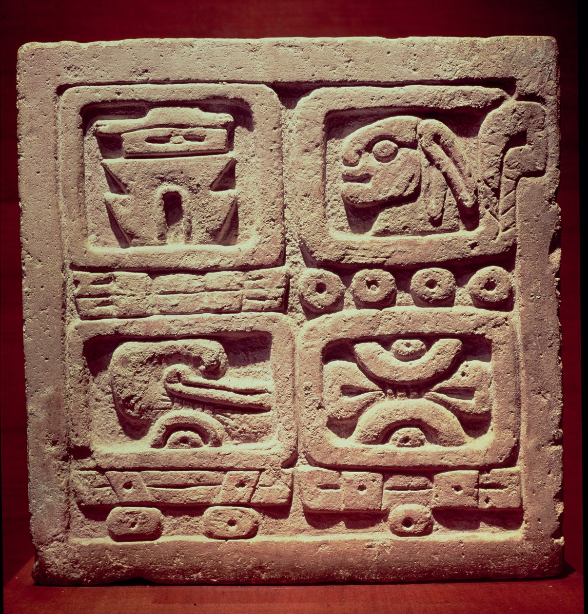 Calendario con quattro glifi, Tolteco da Pre-Columbian