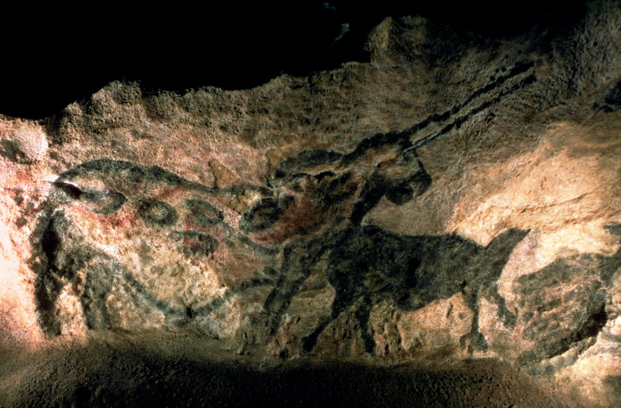 Pittura rupestre di un animale cornuto, c.17000 a.C. da Prehistoric