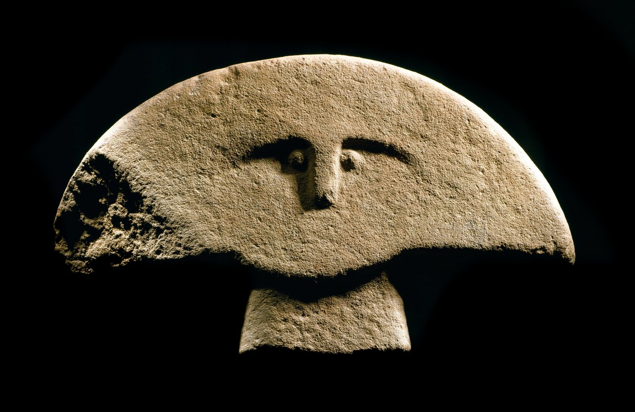 Arte preistorica: figura scolpita nell
