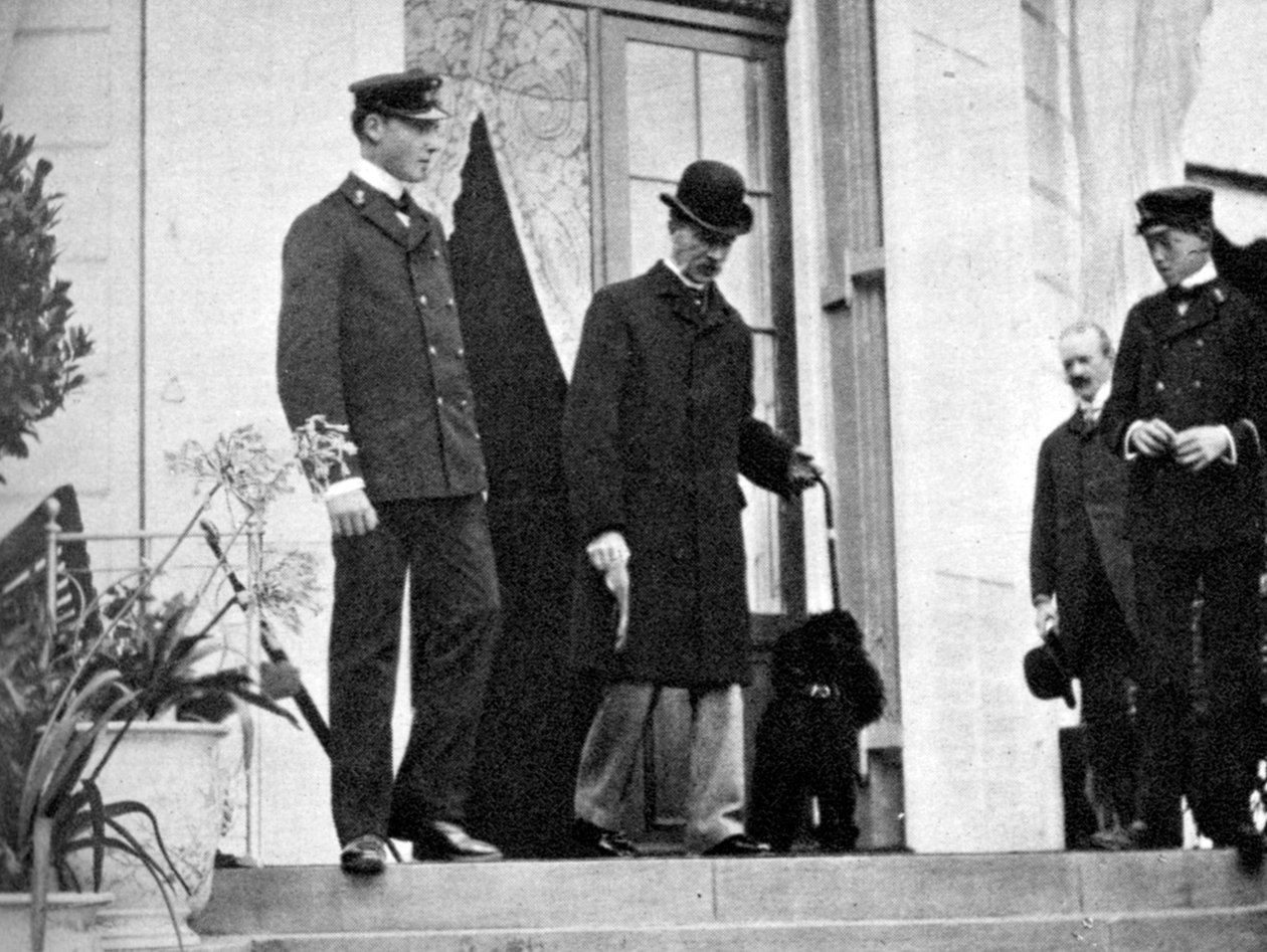Re Cristiano IX di Danimarca con i suoi nipoti, 1908 da Queen Alexandra
