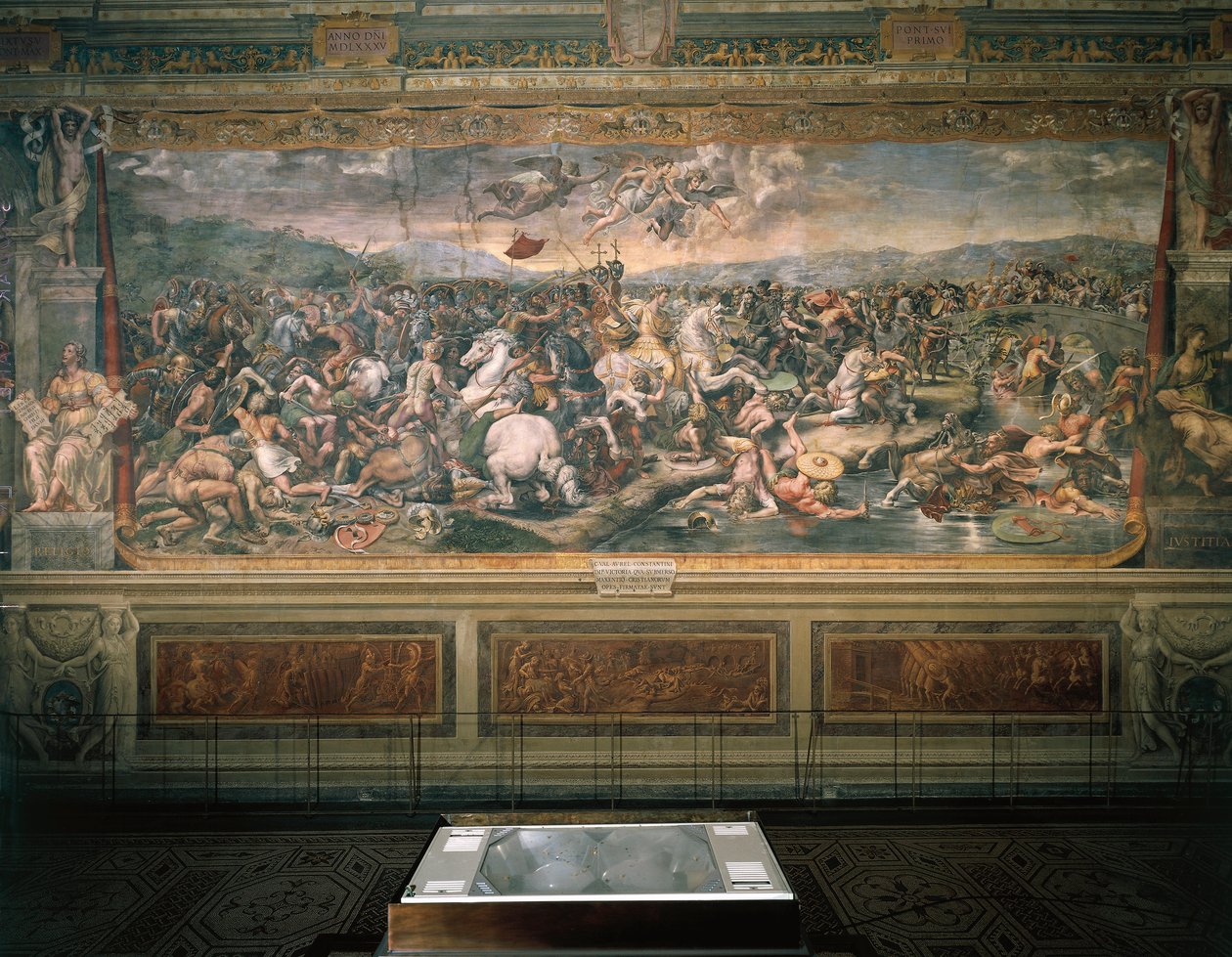 Affresco di Raffaello Sanzio e seguaci (1517-1524), raffigurante la Battaglia di Ponte Milvio, Sala di Costantino, Stanze Vaticane, Palazzo Vaticano, Città del Vaticano da Raphael