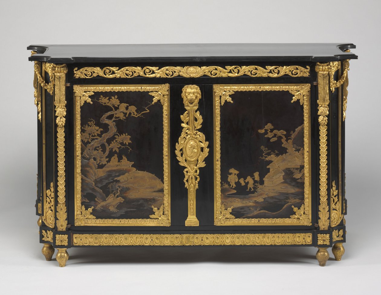 Cassettone (Commode), c.1765-1770 da Rene Dubois