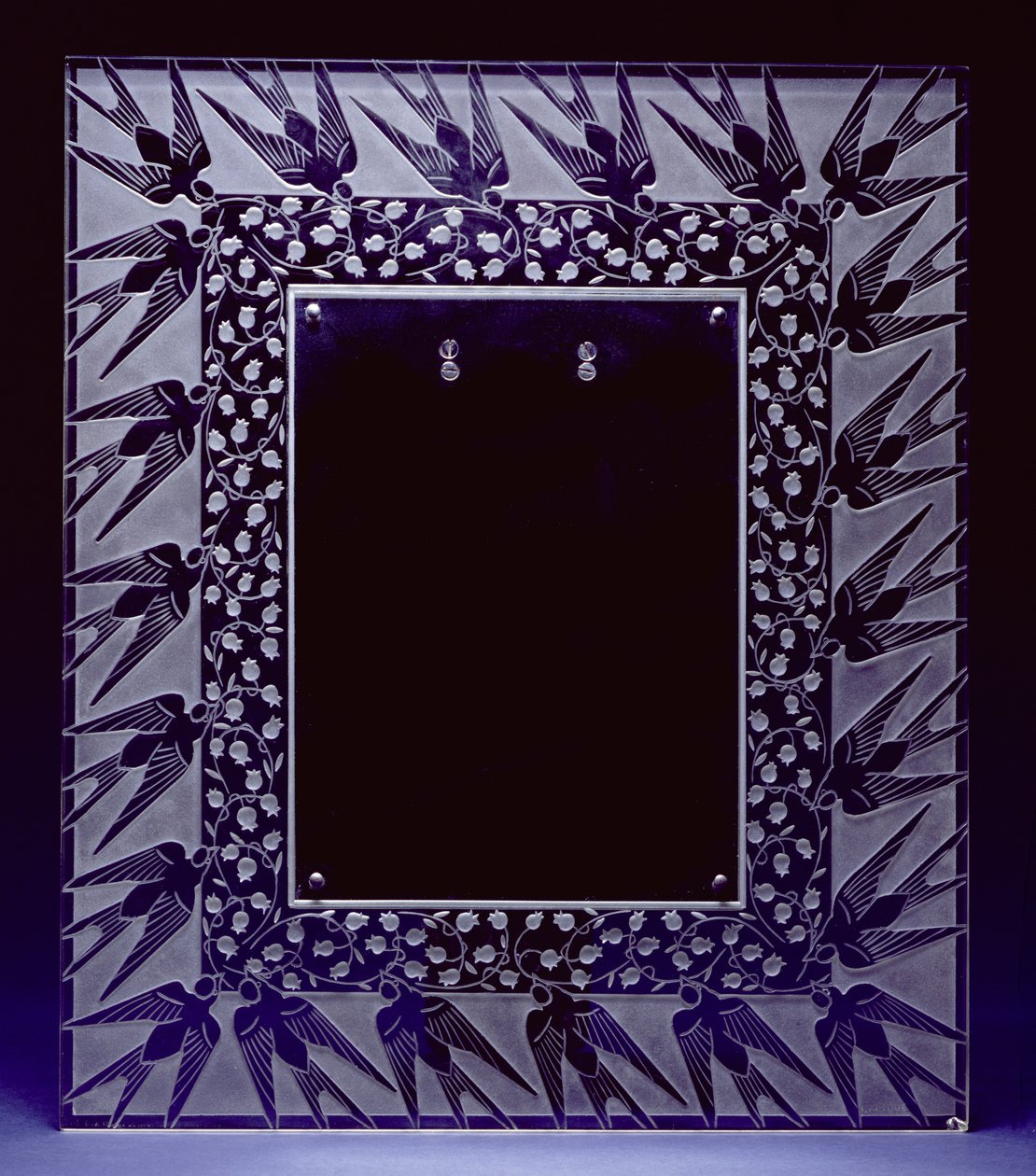Cornice a specchio con mughetto e rondini da Rene Jules Lalique