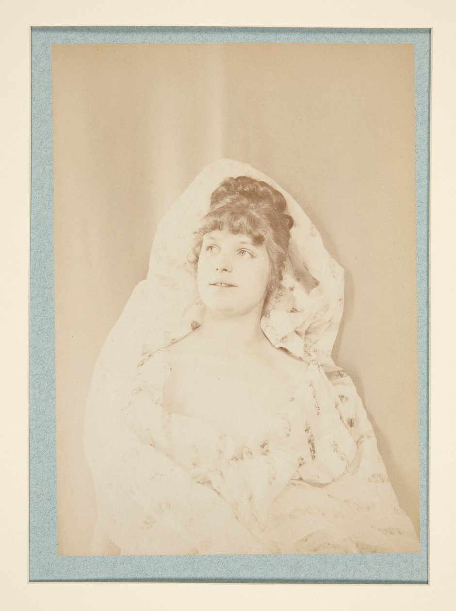 Senza titolo (ragazza) da Robert Demachy