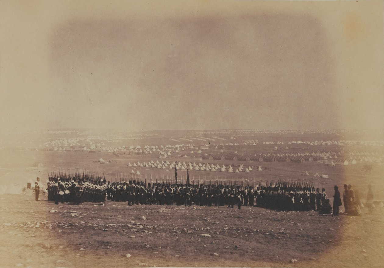 Tenente colonnello Thomas Shadforth e il 57° reggimento di fanteria (West Middlesex), da un album di 52 fotografie associate alla guerra di Crimea da Roger Fenton