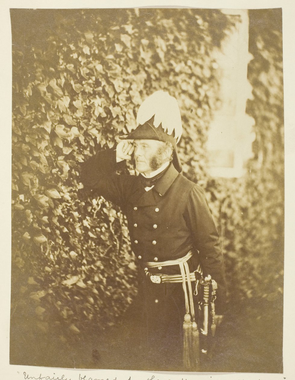 Jas. B.B. Estcourt (1802-1855), generale, ritratto in Crimea poco prima della sua morte, 1802-1855 da Roger Fenton