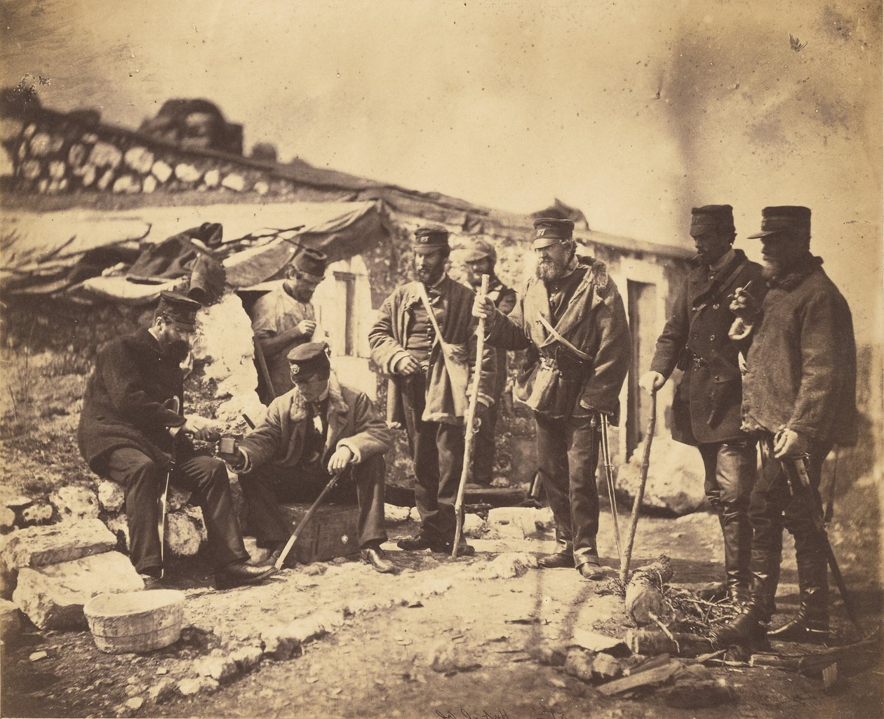 Tenente colonnello Shadforth e ufficiali del 57° da Roger Fenton