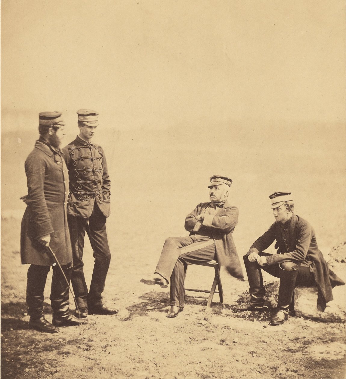 Il tenente generale Barnard e il suo stato maggiore da Roger Fenton