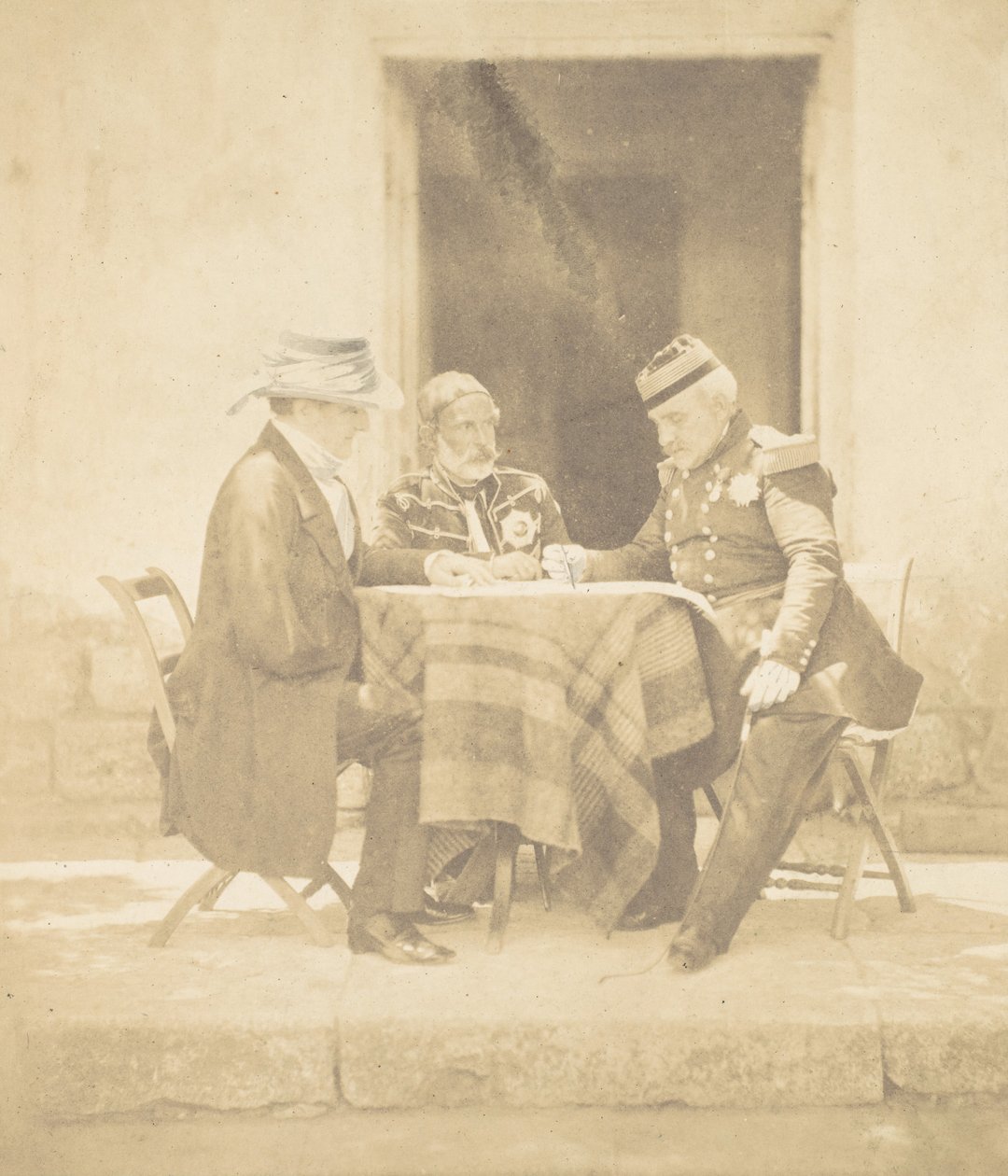 Il Consiglio di Guerra la mattina della presa del Mamelon, 1855 da Roger Fenton