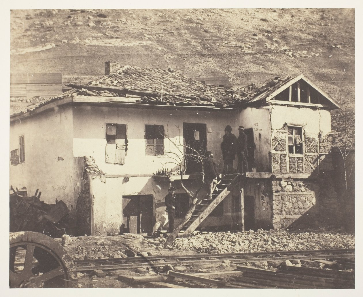 Il vecchio ufficio postale, Balaklava da Roger Fenton