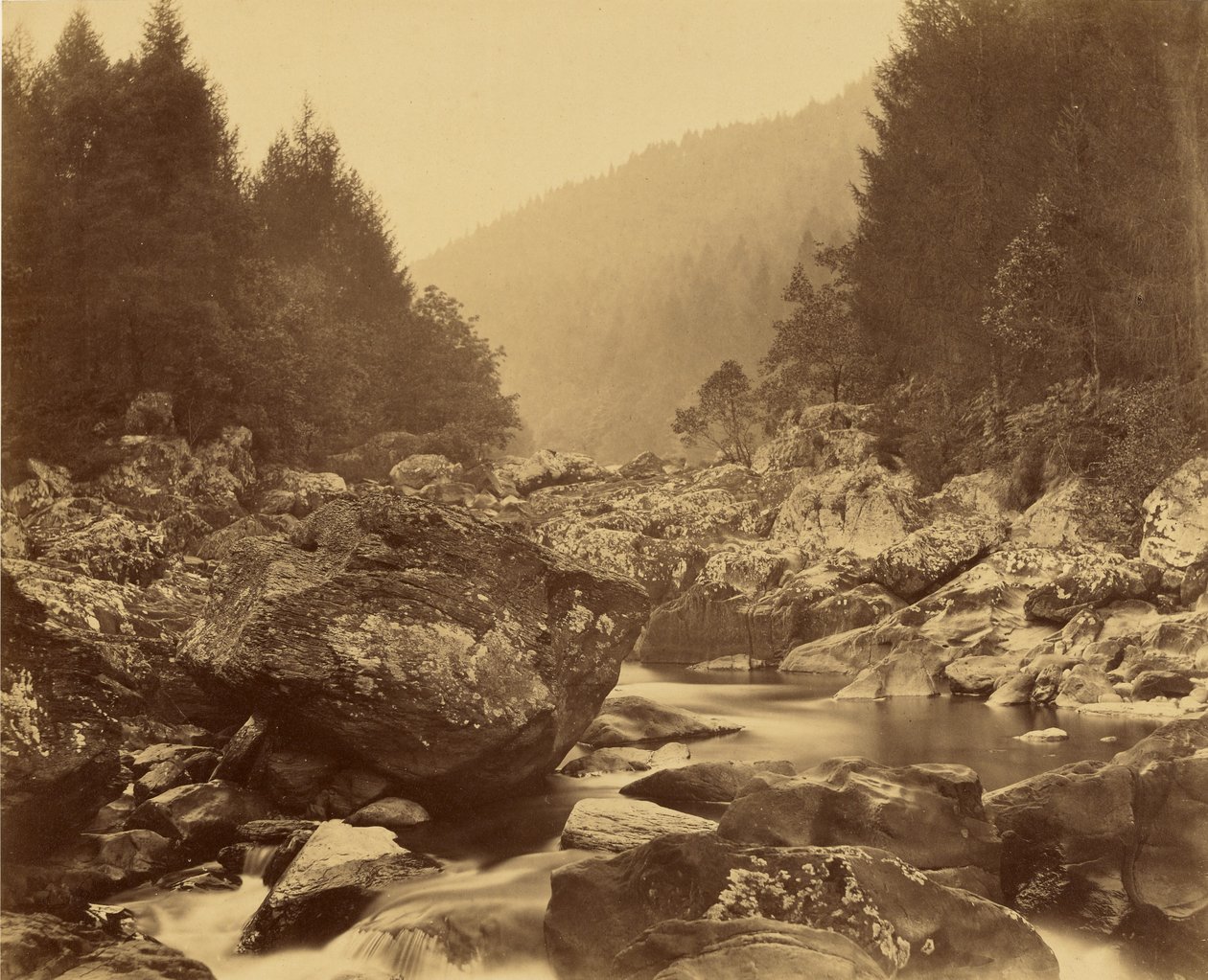 Pozza di trote sul Llugury da Roger Fenton