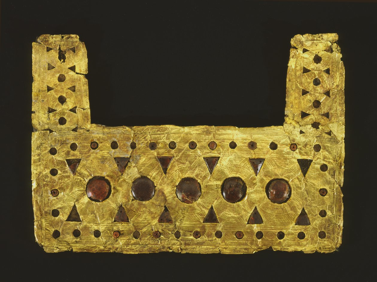 Pettorale, dalla tomba di Castellani a Palestrina (oro e ambra) da Roman