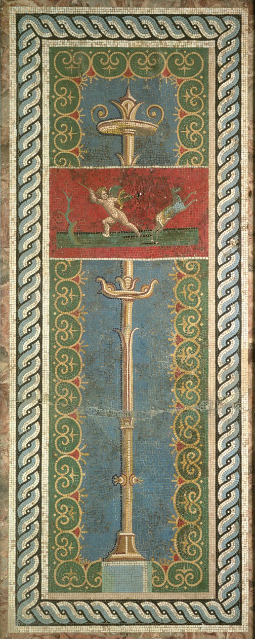 Candelabro con motivo ornamentale da Roman