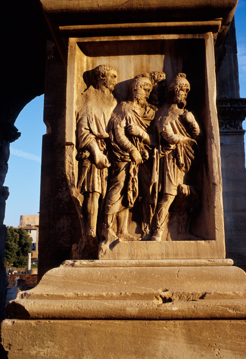 Prigionieri dalla base della colonna dell