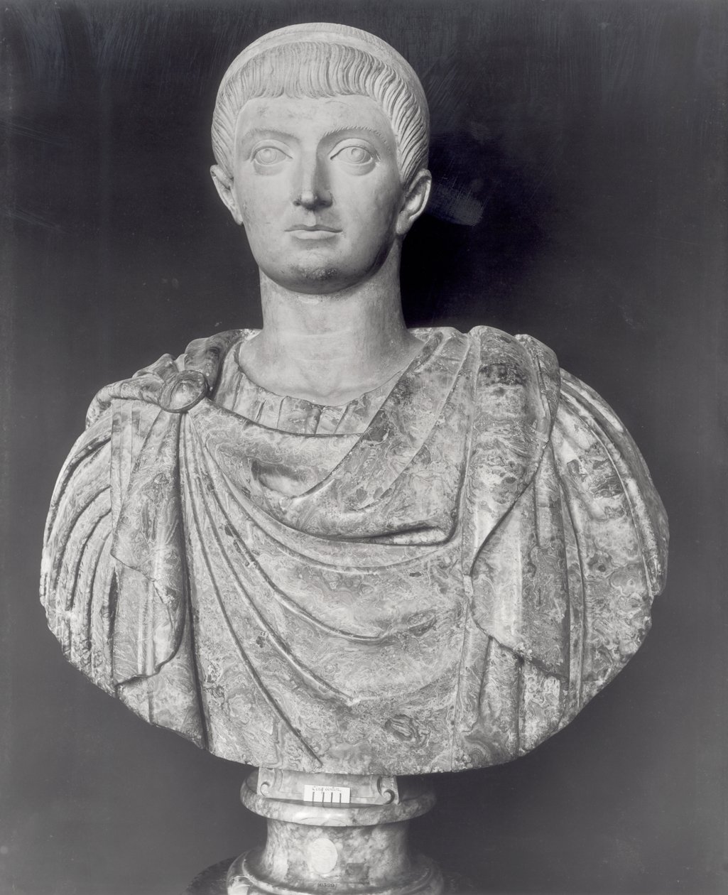 Costantino I (c.274-337) c.350 d.C. (marmo) da Roman