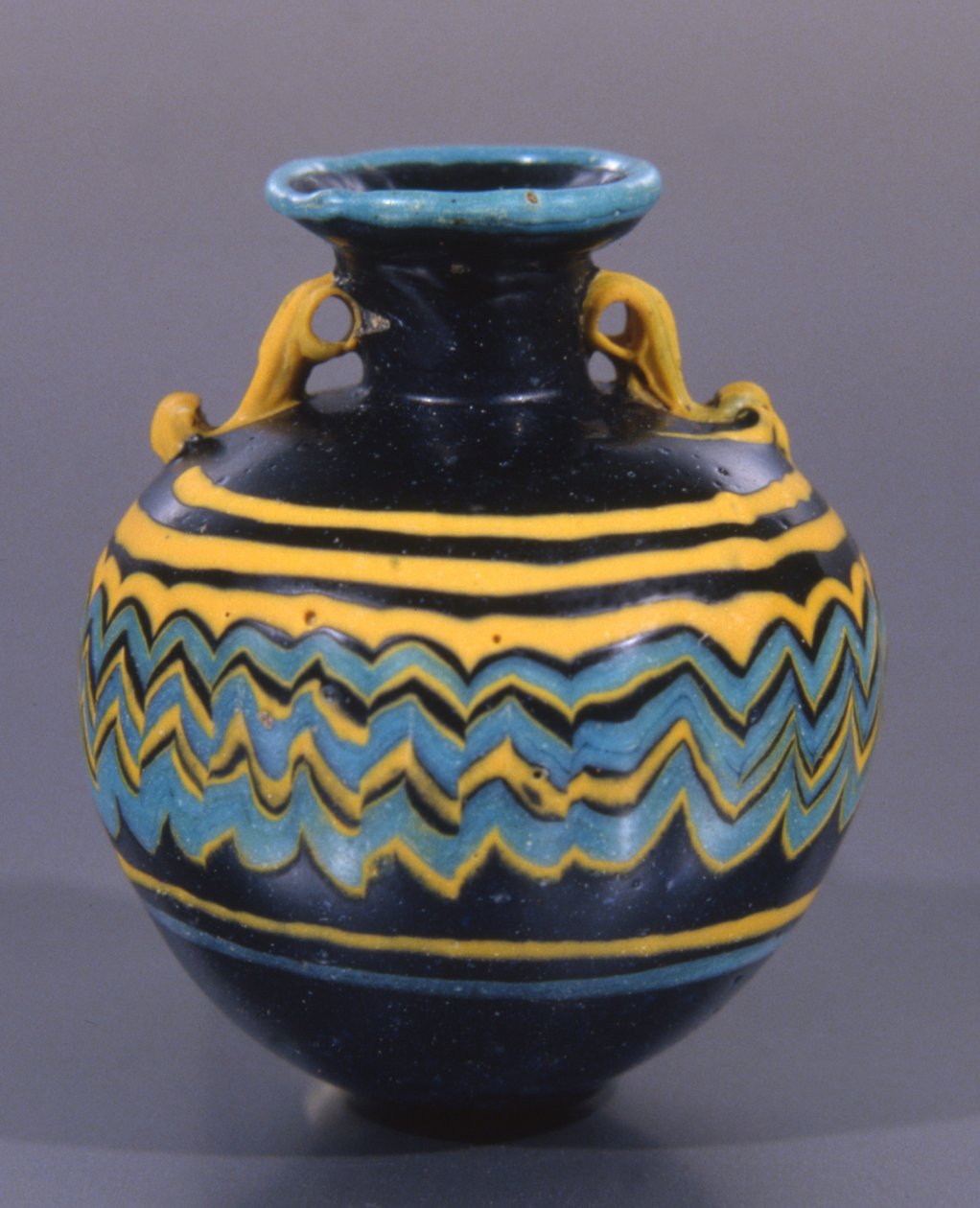 Vaso, dalla tomba di Poggio Sommavilla da Roman