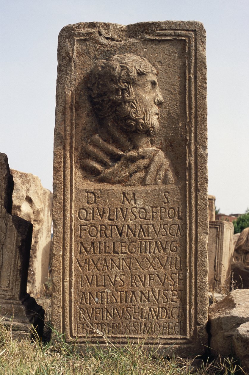 Stele con un profilo e un testo da Roman Imperial Period