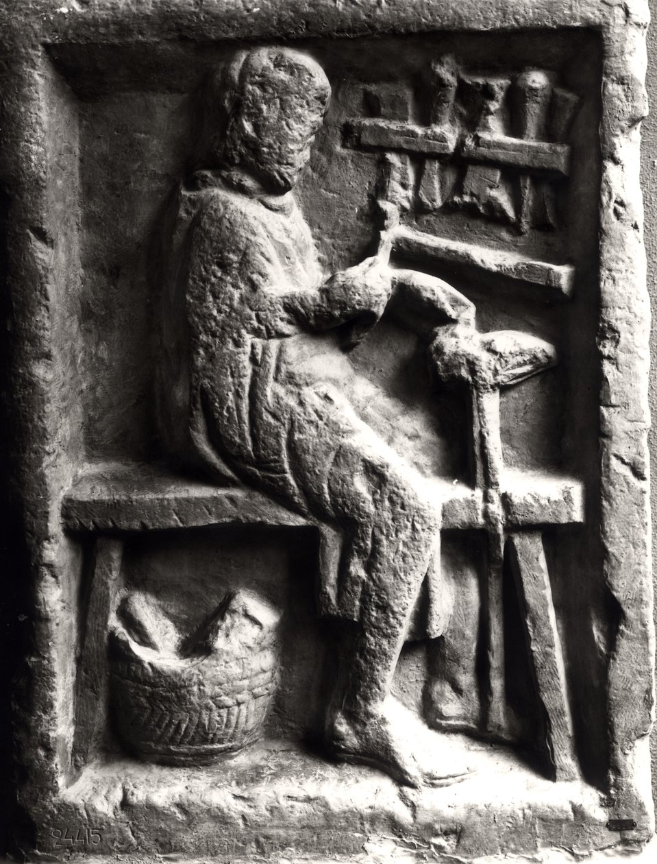Calzolaio al lavoro, rilievo da un sepolcro romano da Roman Roman