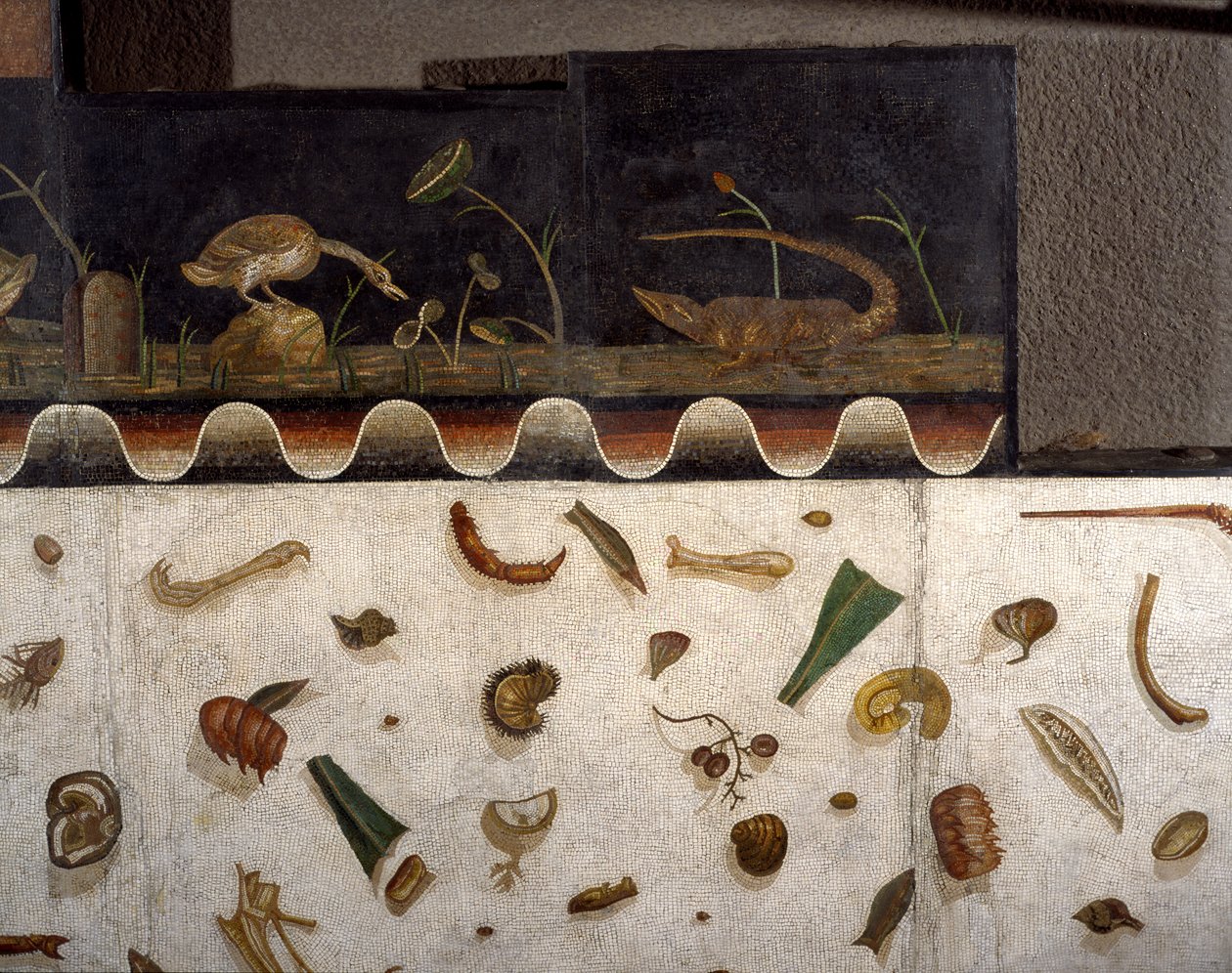 “Asarotos” (Pavimento non spazzato) Frammenti di mosaico firmati da Harakliton da Roma, II secolo d.C., Roma da Roman