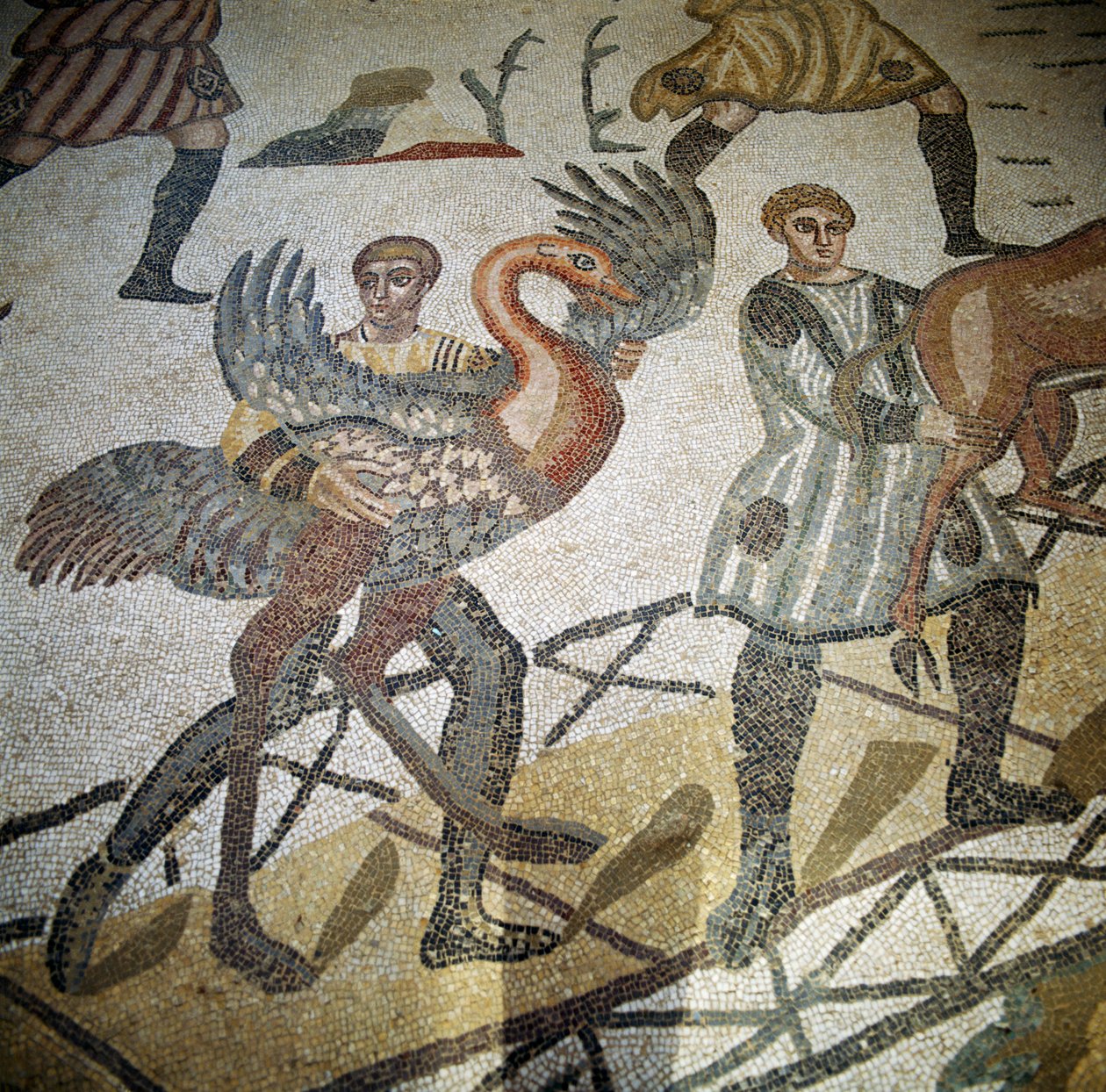 Cacciatore che carica uno struzzo su una nave, (dettaglio) da Roman