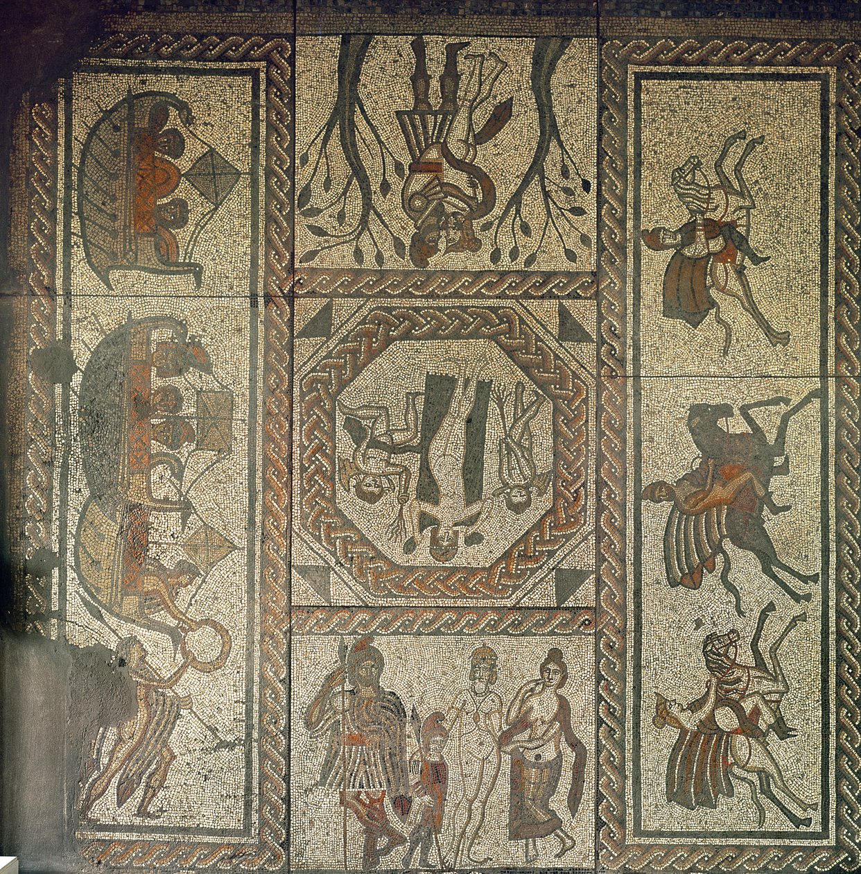 Pavimento a mosaico della villa romana di Low Ham, che illustra la storia di Didone ed Enea dall