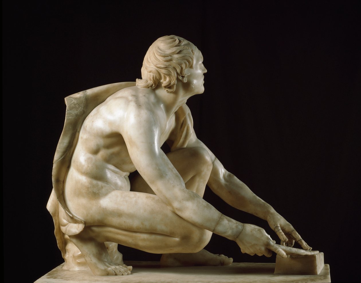 Arte romana: "Un arrotino che affila i suoi coltelli" scultura in marmo romana del I secolo a.C. dopo un originale greco. Dim. 105 cm Firenze, Galleria degli Uffizi, Tribuna da Roman