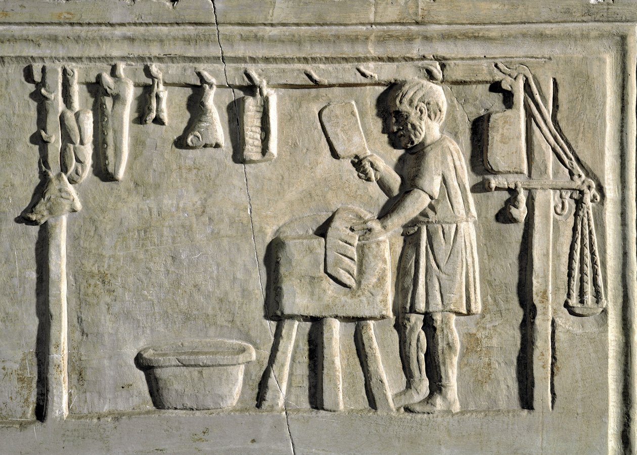 Arte romana: un macellaio nella sua bottega. Bassorilievo, civiltà romana, II secolo d.C. da Roman